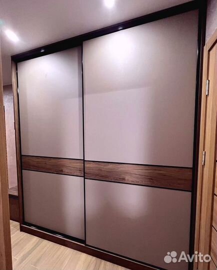 Шкаф купе встроенный