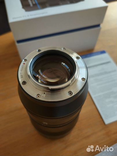 Объектив Sirui Anamorphic 35mm 1.8