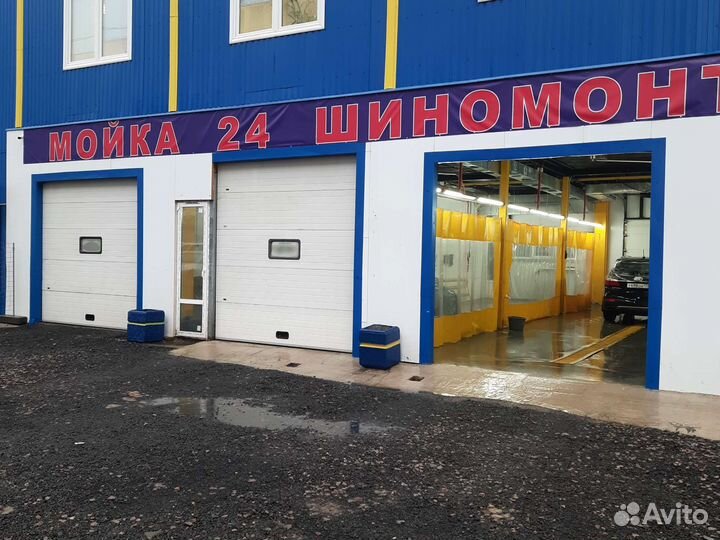 Мойщик автомобилей с проживанием