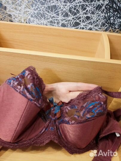 Бюстгалтер