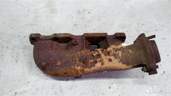 Коллектор выпускной mersedesbenz W124 E