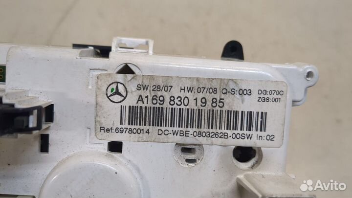 Переключатель отопителя Mercedes A W169, 2008