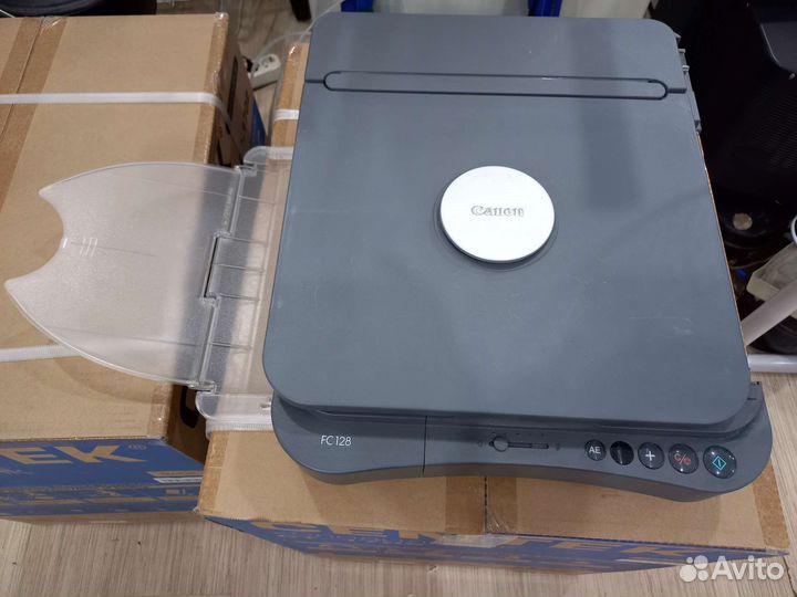 Копировальный аппарат Canon FC 128