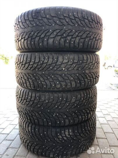 Nokian Tyres Hakkapeliitta 9 SUV 285/50 R20 116T