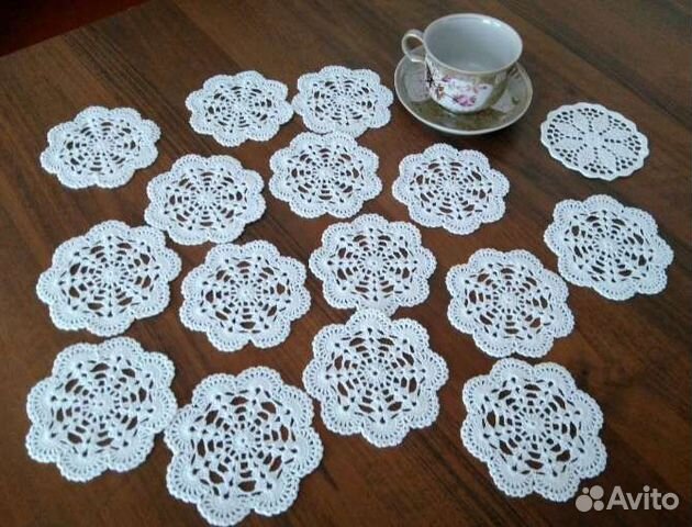 Вязаные крючком мини-салфетки Классика