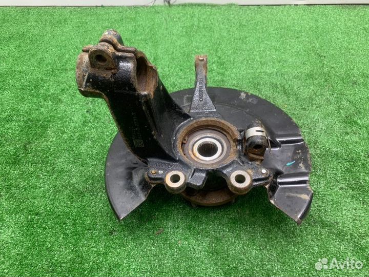 Поворотный кулак передний правый Ford Kuga