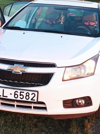 Chevrolet Cruze: фото владельца