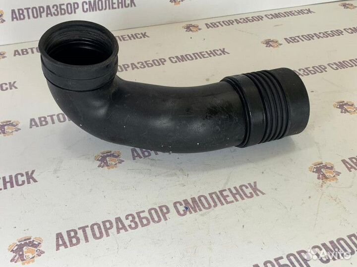 Патрубок Kia Sportage II (2004—2008)