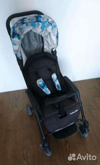 Прогулочная коляска