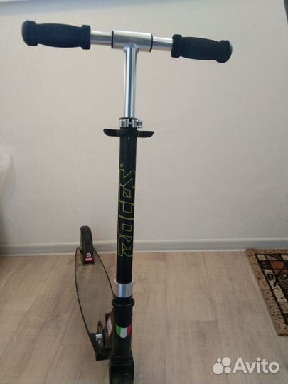 Продам самокат