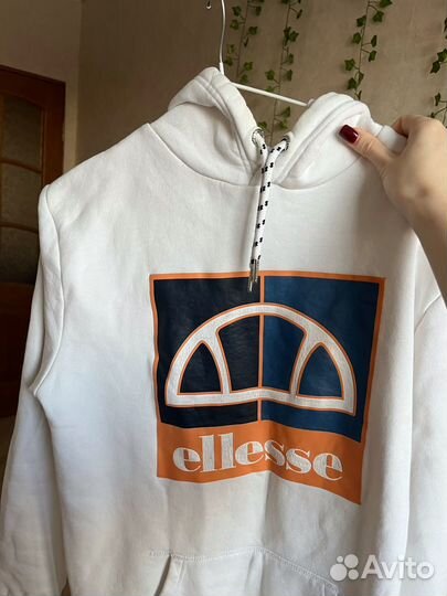 Толстовка ellesse