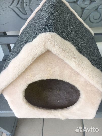 Лежанка домик для собаки