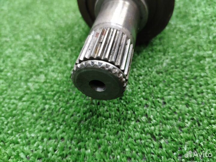 Привод передний правый Honda Civic 4D R18A1 2009