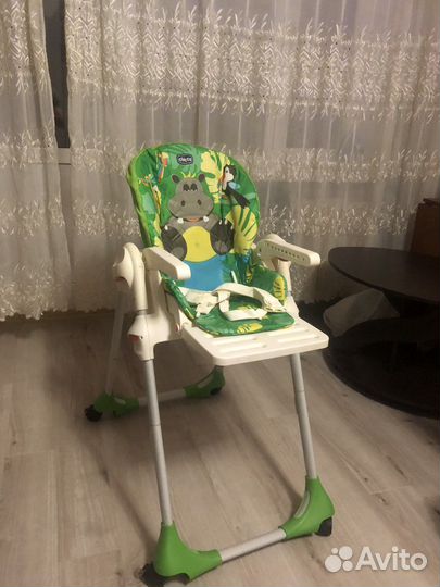 Стул для кормления Chicco Polly