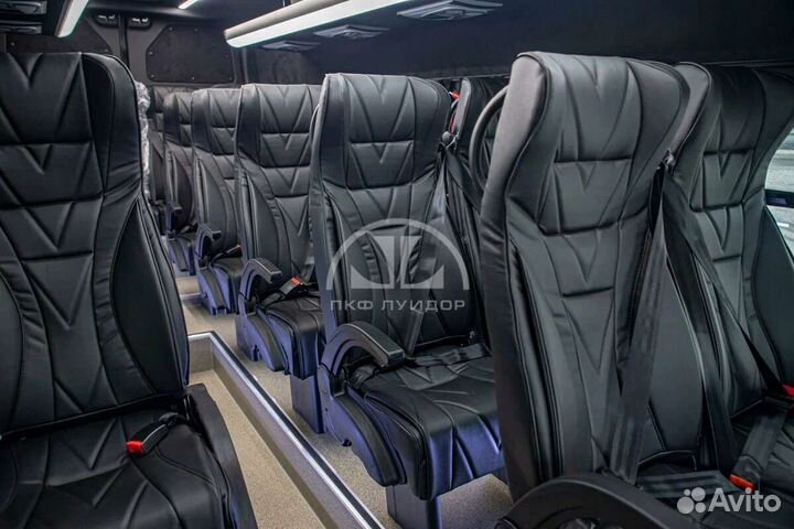 Водитель микроавтобуса Луидор 2021г