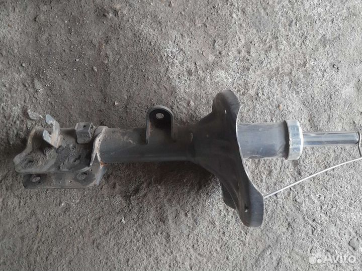 Продам стойки