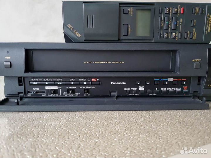 Видеомагнитофон Panasonic NV-J30EE (NV-J30HQ)