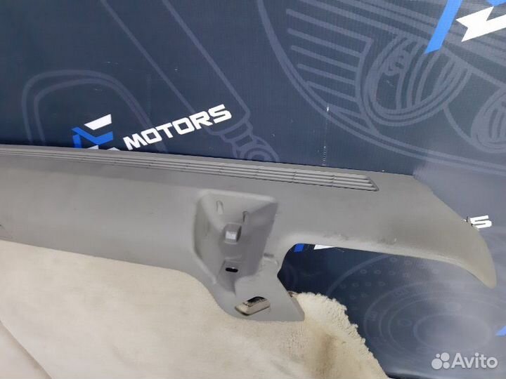 Обшивка багажника левая Audi A6 C6 AUK 2005