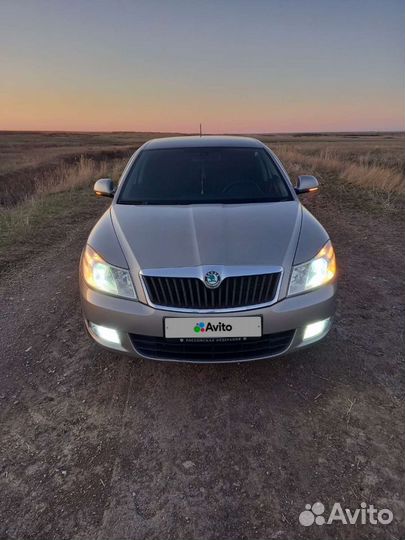 Skoda Octavia 1.8 AT, 2011, 122 000 км