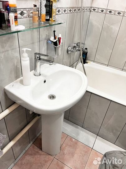 Раковина santek новая