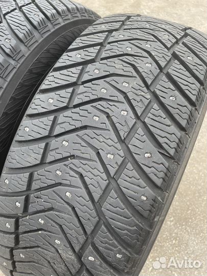 Yokohama Ice Guard IG65 215/55 R17