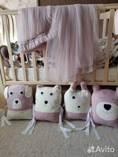 Бортики в кроватку и балдахин