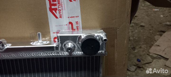 Радиатор охлаждения subaru forester sg9