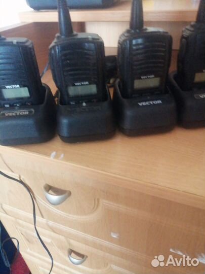 Рация vector