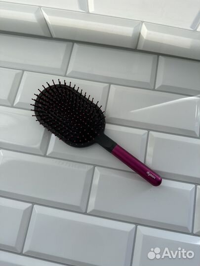 Расческа dyson