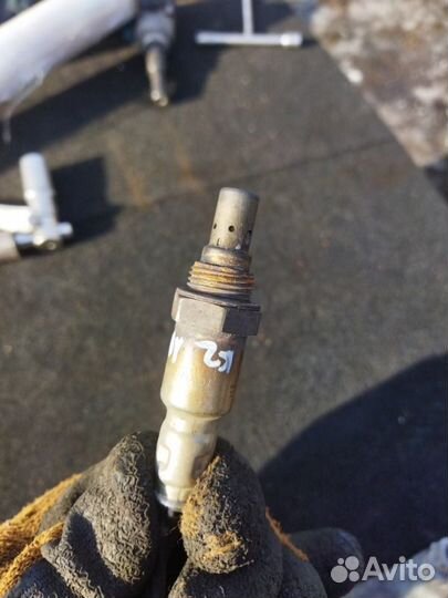 Кислородный датчик Toyota Aqua NHP10 1nzfxe