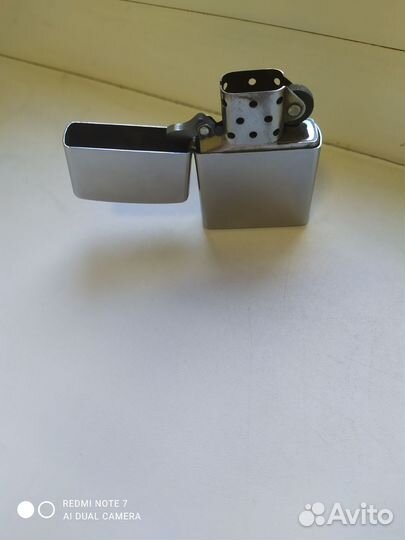 Зажигалка zippo
