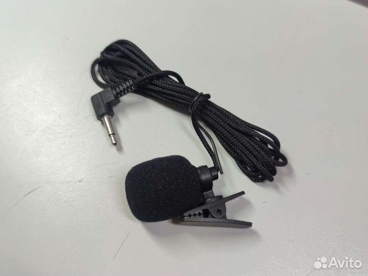 Выносной микрофон на клипсе для магнитолы