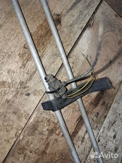 Масляный радиатор Audi A4 Avant 2006г