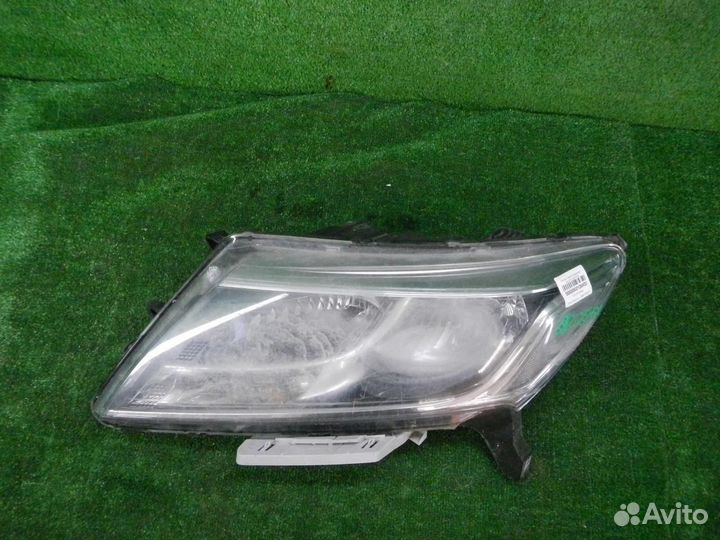 Фара левая Nissan Pathfinder 4 R52 (2012-2017) гал