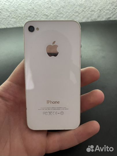 iPhone 4S, 16 ГБ