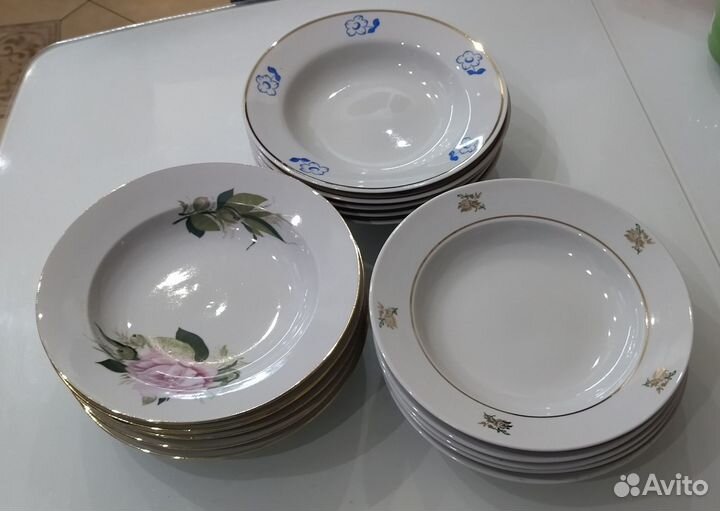 Блюдо большое, тарелки, блюдце СССР
