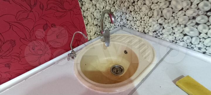 2-к. квартира, 42 м², 4/6 эт.