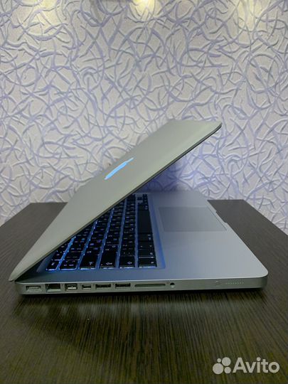 Apple MacBook Pro 13