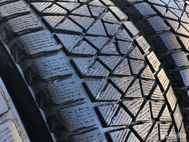 Bridgestone Blizzak DM-V2 245/70 R16 107S