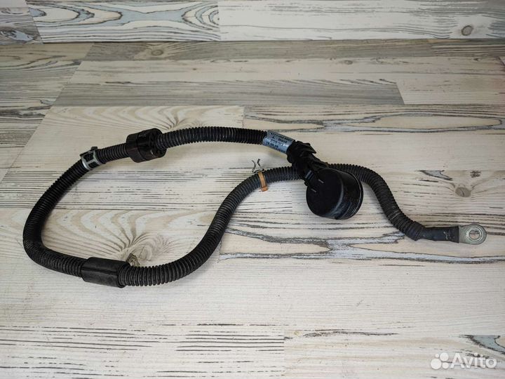 Силовой провод стартера W211