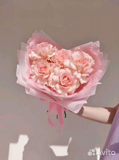 Французские розы / букет цветов / цветы в коробке