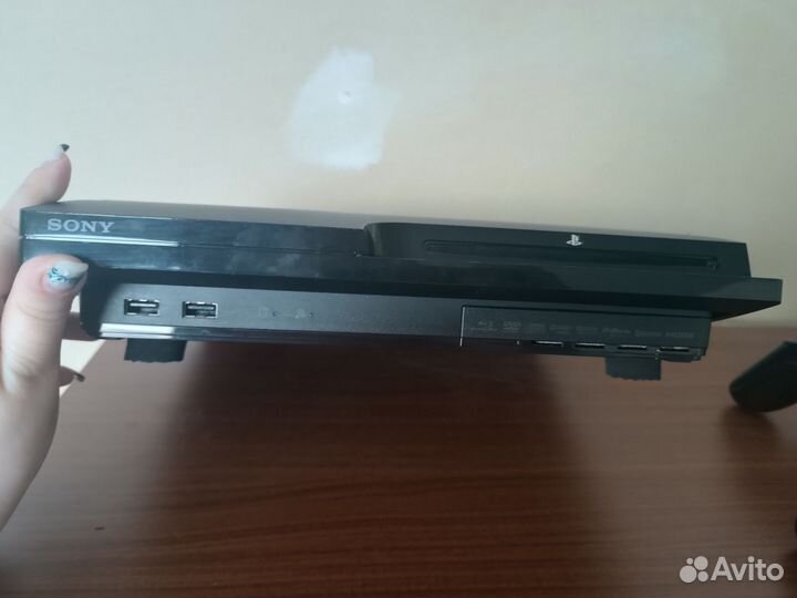 Sony PS3 Slim