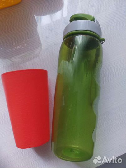 Бутылка для воды, стакан