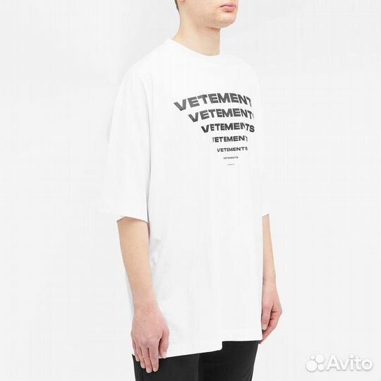 Футболка оверсайз Vetements