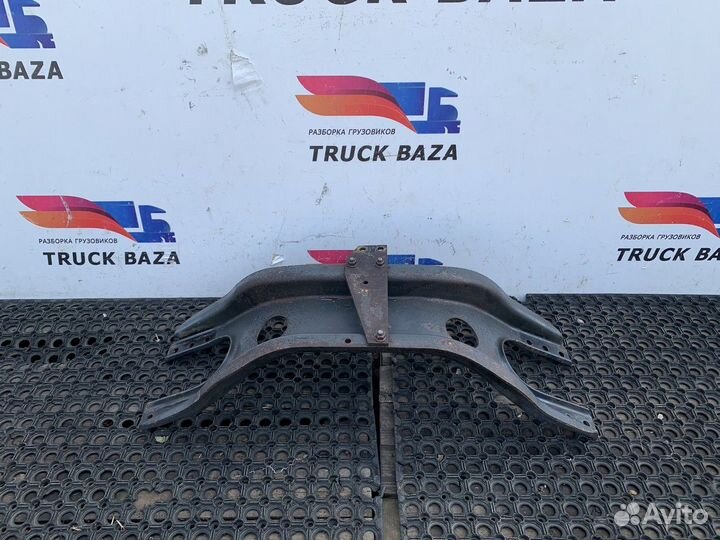 Траверса рамы поперечная