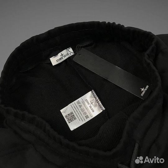 Шорты stone island