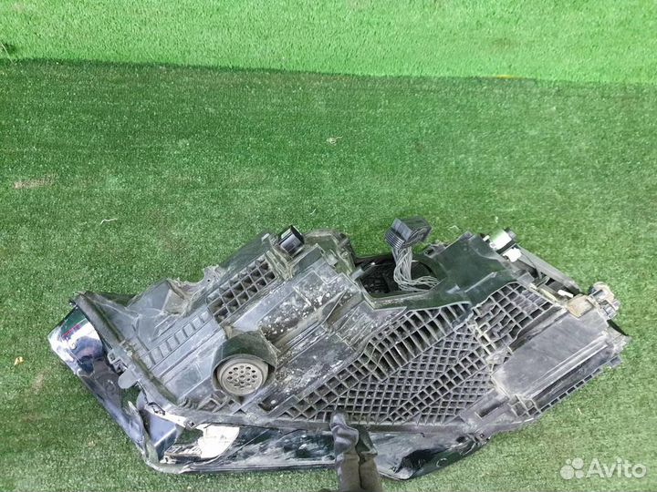 Фара правая Audi Q7 2 (2019-н.в.) Laser