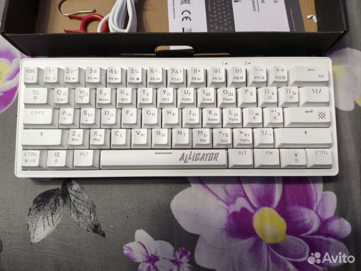 Игровая клавиатура Defender Pro