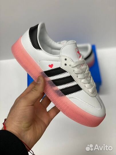 Adidas sambo Love