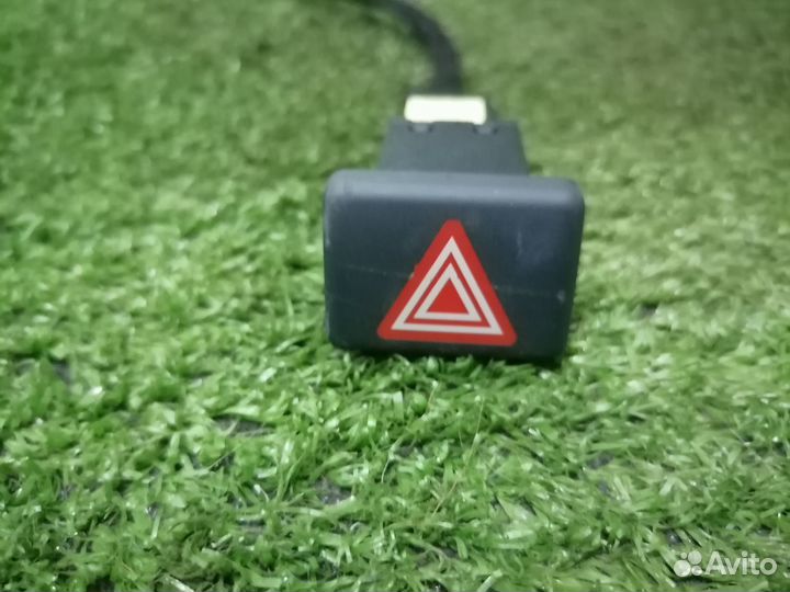 Кнопка аварийной сигнализации 8E0941509 Audi A4 B6